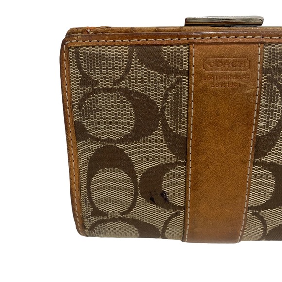COACH brown KISSLOCK WALLET  - leather - fabric - monogram pattern - unisex - Picture 12 of 17